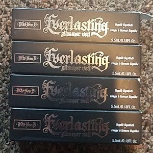 Kat Von D Everlasting glimmer Veil liquid lipstick